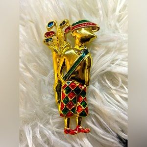 Vintage Golf Caddie Pin/Brooch